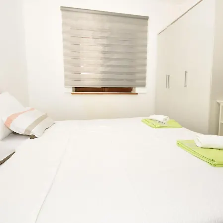 Apartman Mirjana-2 By Interhome *